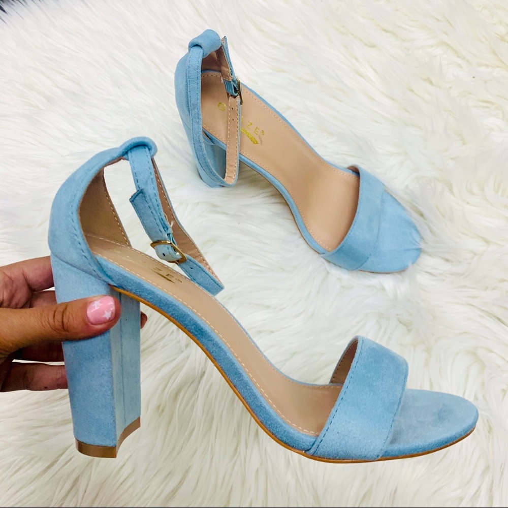 Dusty blue suede heel